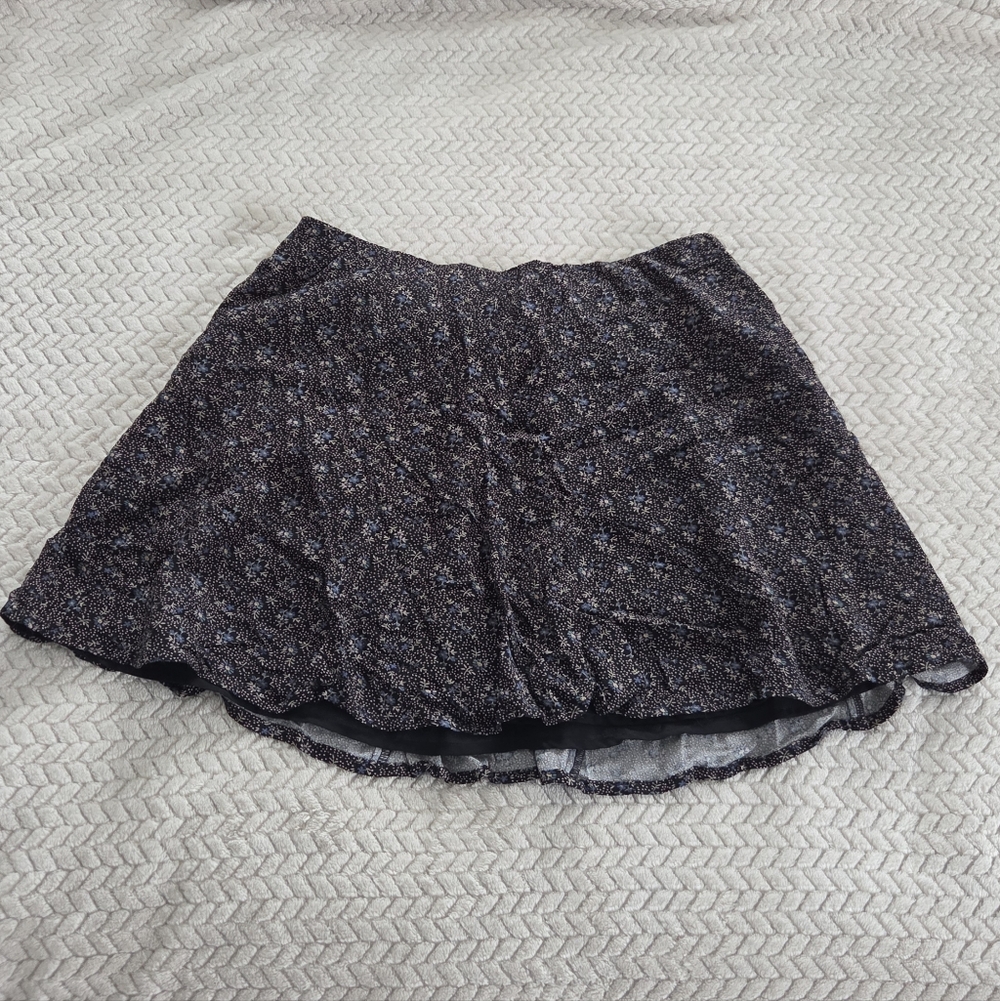 American Eagle Outfitters Black Floral Skater Skirt